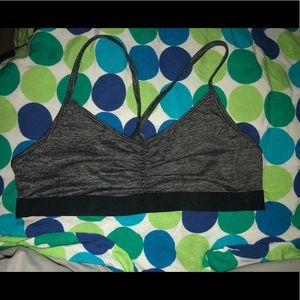 Striped Old Navy Active Light Support Sports Bra